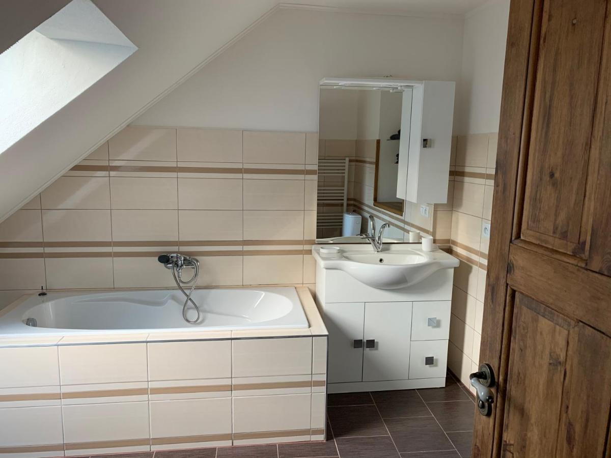 Apartman Stodola Chodová Planá Bagian luar foto